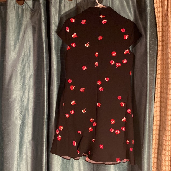 Kate Spade Dress Color: Black with pink flowers Size: 6 - Picture 3 of 5